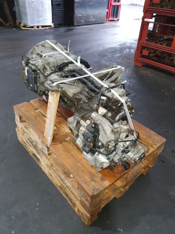 Mercedes Benz G211-12 with retarder