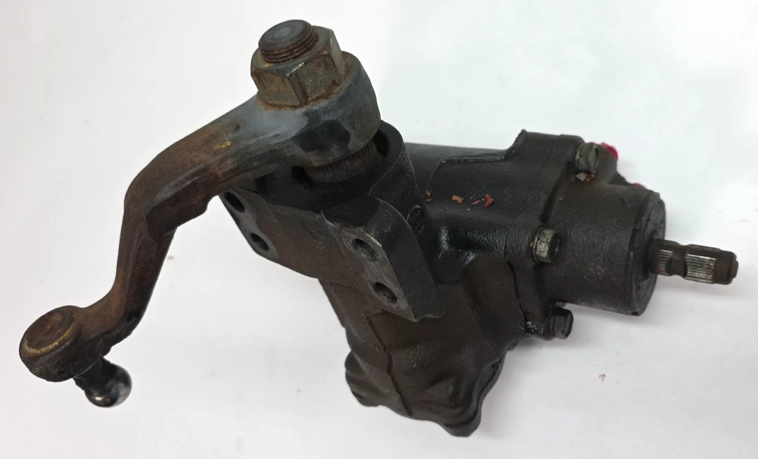 Power Steering Gear Box For 1981-1982 Toyota Pickup 4WD & 1984-1985 4Runner OEM 3
