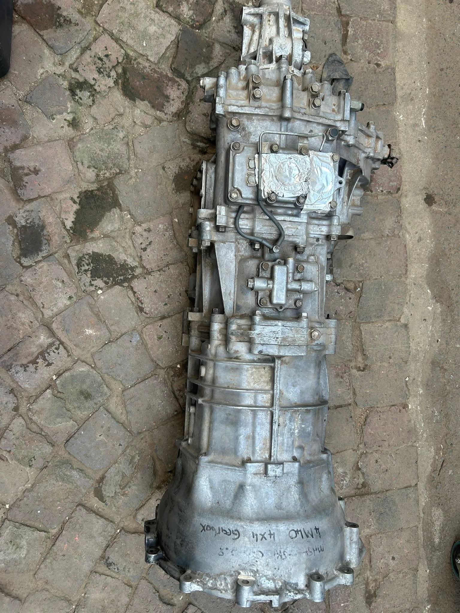 Mitsubishi colt 2.8 4×4 gearbox 3