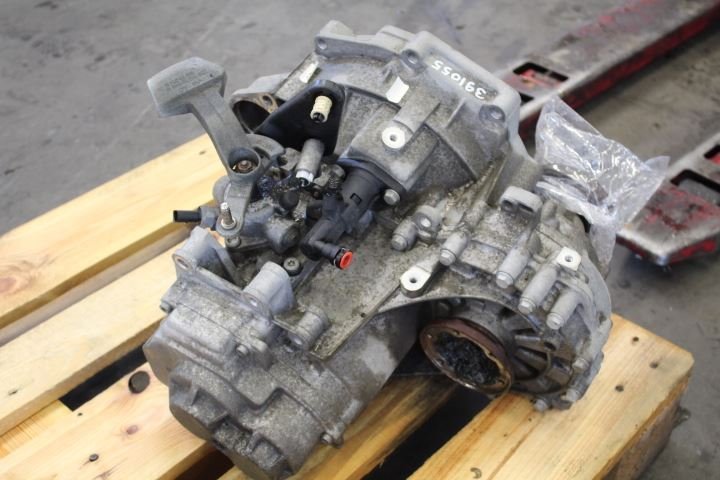 BMW 02 (E10) Manual Gearbox 2