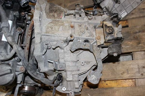 Audi – 200 (43) – Gear-box manual