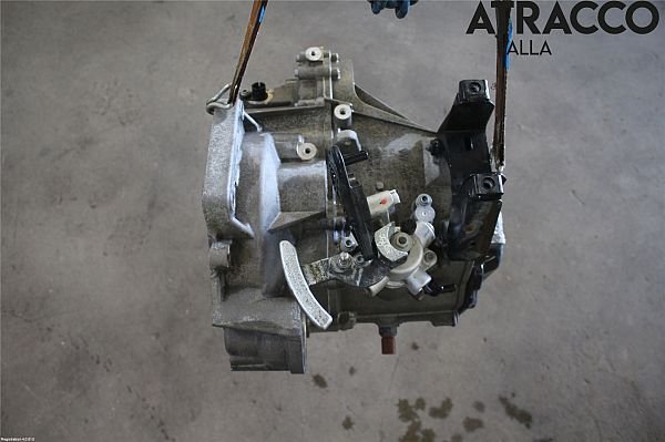 Audi A1 (8X1, 8XK) Manual Gearbox 2
