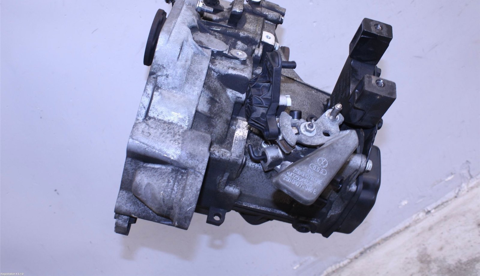 Audi A1 Sportback (8XA, 8XF) Manual Gearbox 5