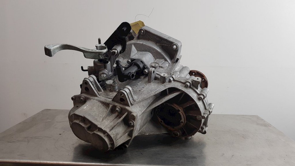Audi A1 Sportback (8XA) Manual Gearbox