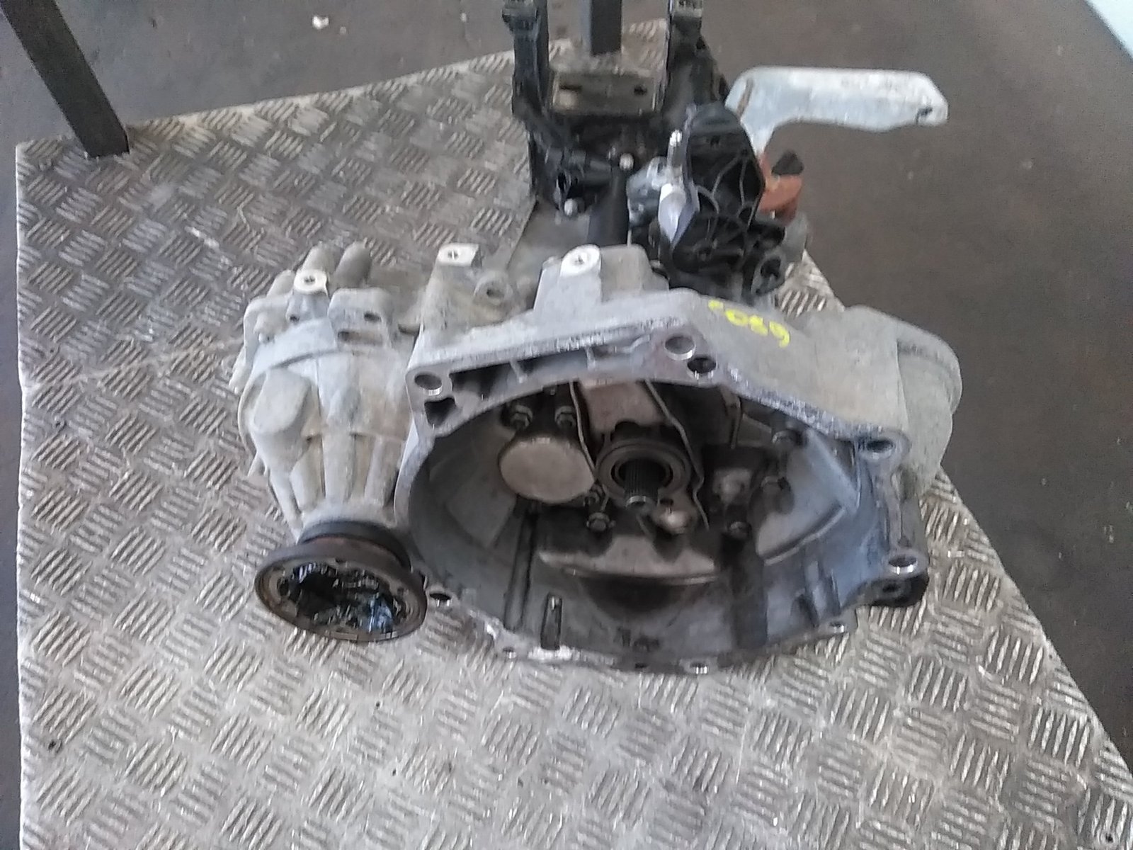 Audi A1 Sportback (8XA / 8XF) Manual Gearbox – OEM & Reconditioned 2
