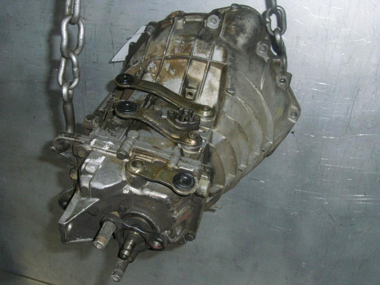 Mercedes-Benz 190 (W201) Manual Gearbox 3