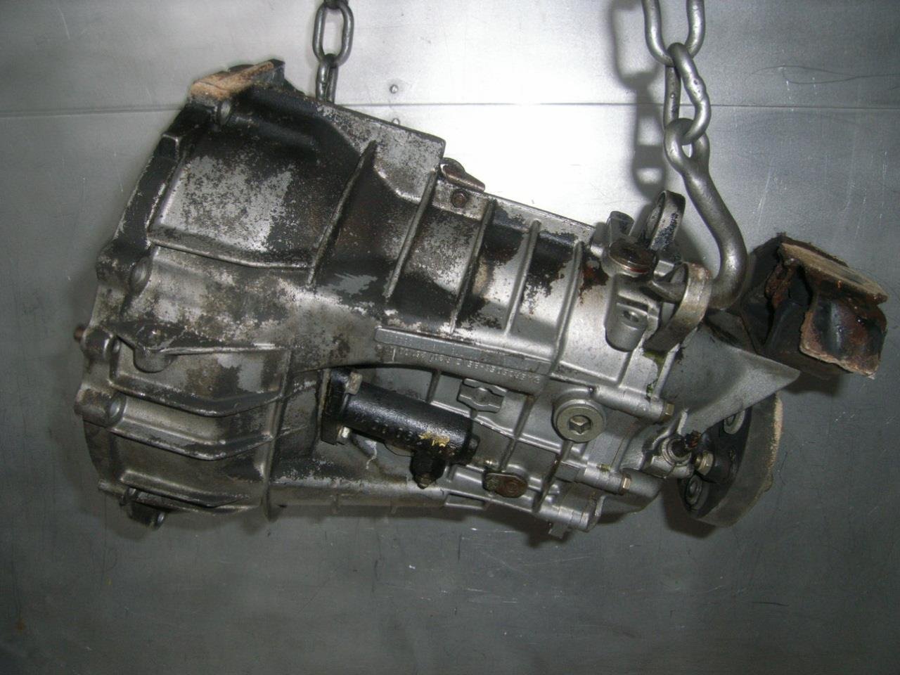 Mercedes-Benz 190 Gearbox (All Variants) 3