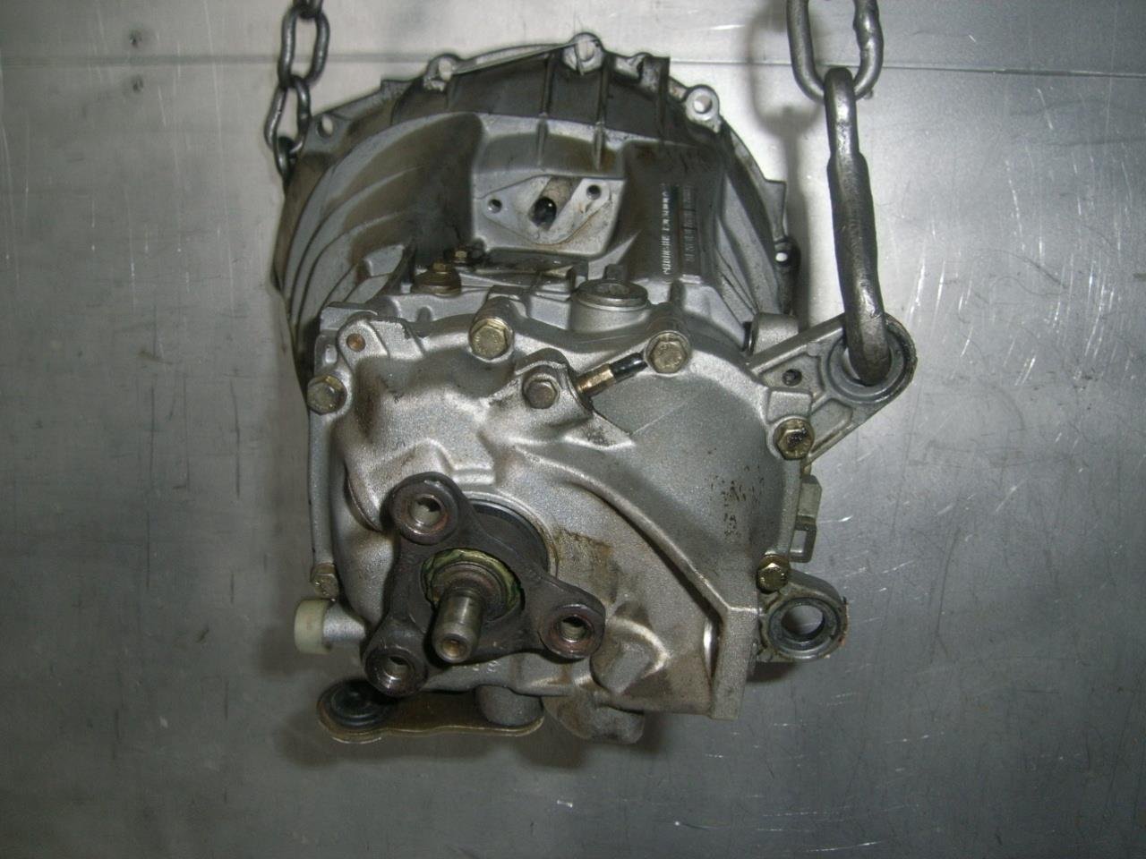 Mercedes-Benz 190 (W201) Manual Gearbox 2