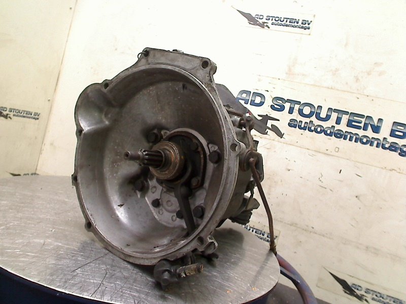 Mercedes-Benz 190 (W201) Automatic Gearbox 2