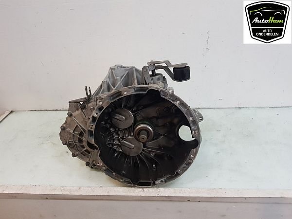 Mercedes-Benz A-Class (W176) Manual Gearbox 2