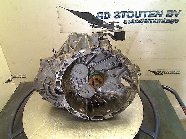 Mercedes-Benz A-Class (W176) Manual Gearbox 2